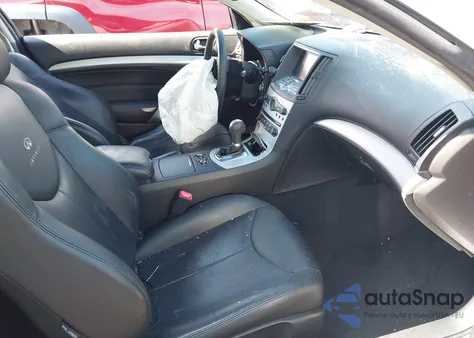 2009 Infiniti G37X z USA, uszkodzony, nr VIN JNKCV64F69M654361